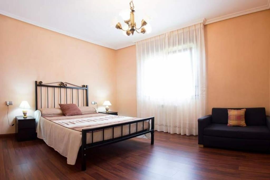 Villa Paula Avilés Exteriör bild