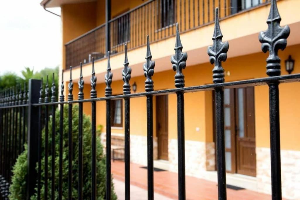 Villa Paula Avilés Exteriör bild