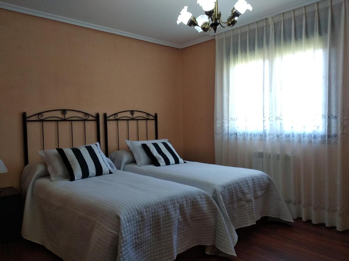 Villa Paula Avilés Exteriör bild